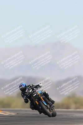 media/Oct-26-2025-Race Pace (Sun) [[c1447ca738]]/Non Verified (1st 20 Minutes of every Hour)/4-Turn 14 (1110am)/